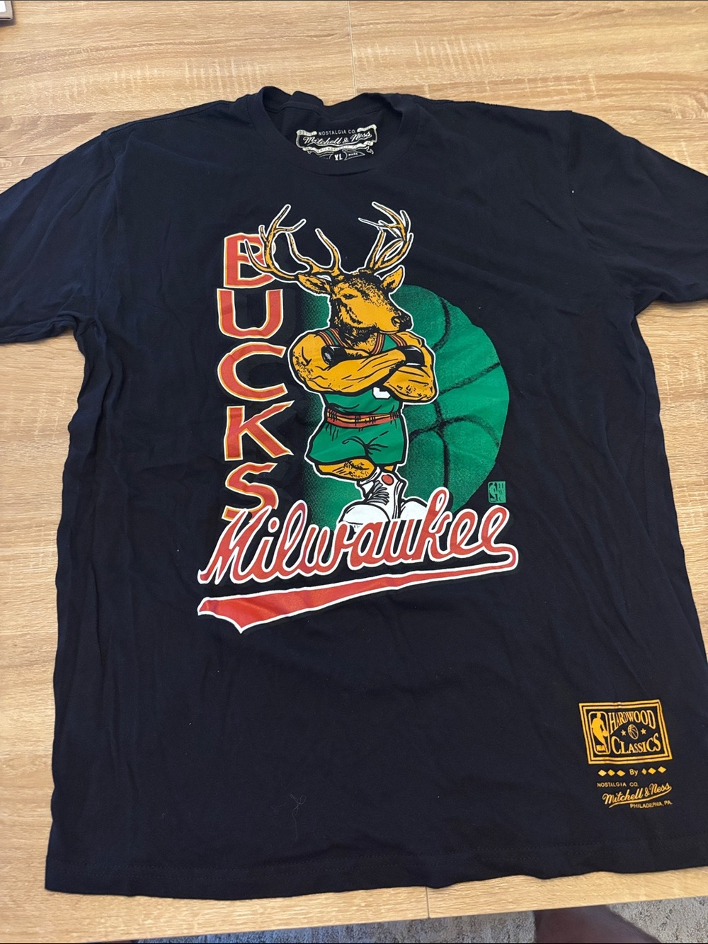 Mitchell & Ness Milwaukee Bucks Tee